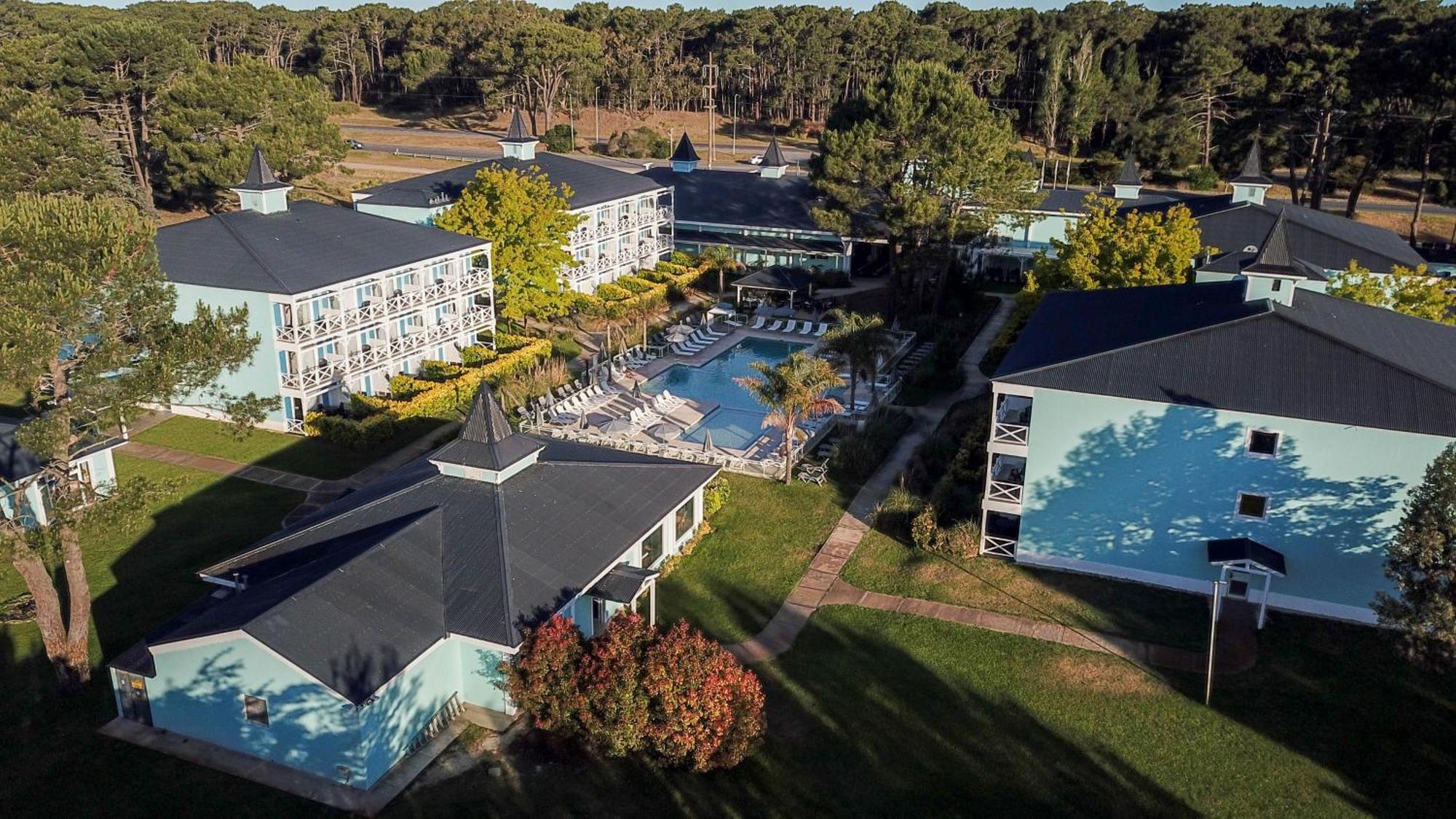 Howard Johnson & Convention Center Madariaga - Hotel 4*